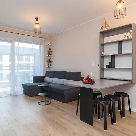 Flatbook Rodzinne Z Parkingiem, Placem Zabaw I Wiatą Grillową Apartament Jantar