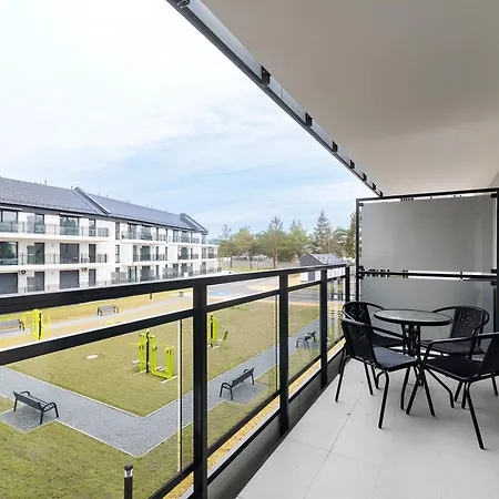 Hotel Flatbook Rodzinne Z Parkingiem, Placem Zabaw I Wiata Grillowa *