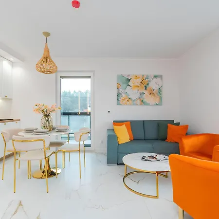Hotel Flatbook Rodzinne Z Parkingiem, Placem Zabaw I Wiata Grillowa Jantar