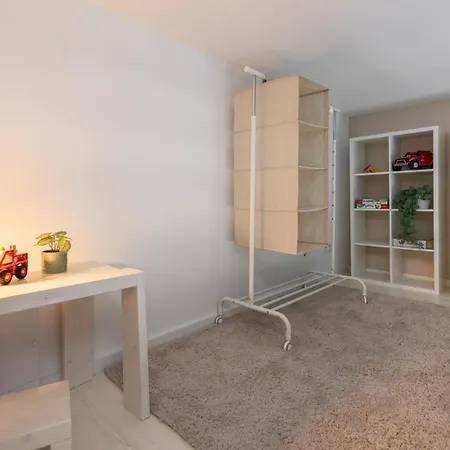 Apartament Flatbook Rodzinne Z Parkingiem, Placem Zabaw I Wiatą Grillową *