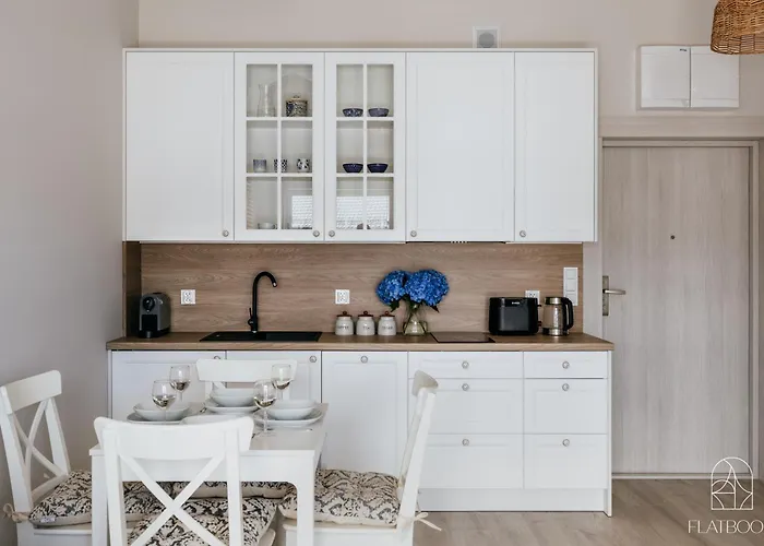 Flatbook - Apartment Jantar